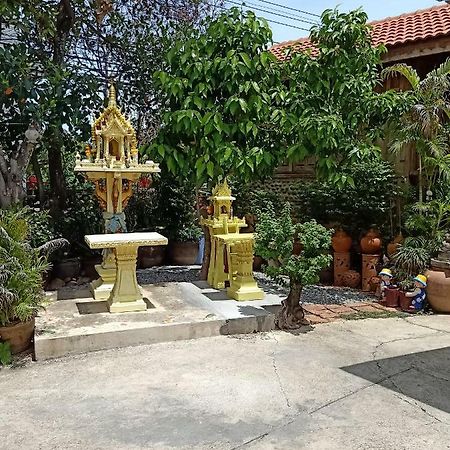 J&J Guesthouse Sukhothai Zewnętrze zdjęcie
