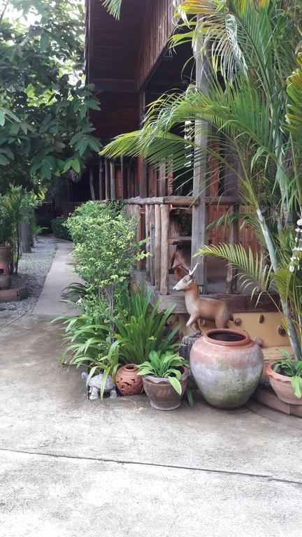 J&J Guesthouse Sukhothai Zewnętrze zdjęcie