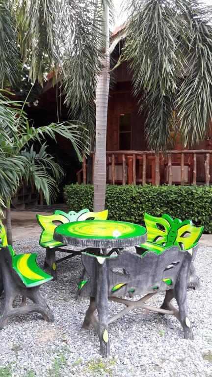 J&J Guesthouse Sukhothai Zewnętrze zdjęcie