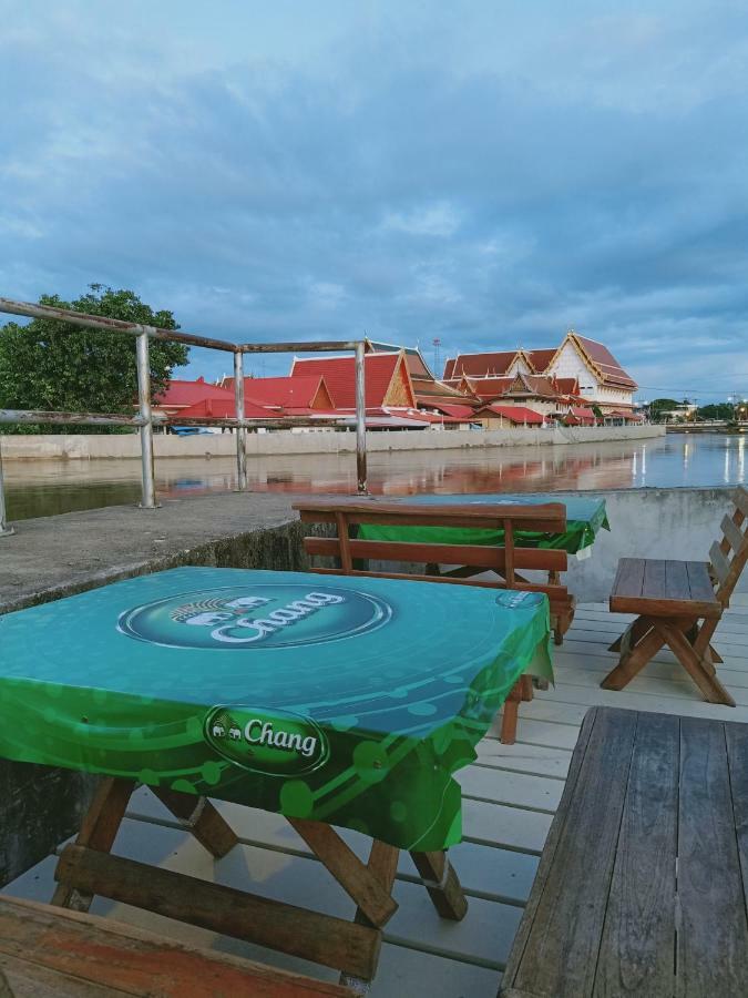 J&J Guesthouse Sukhothai Zewnętrze zdjęcie