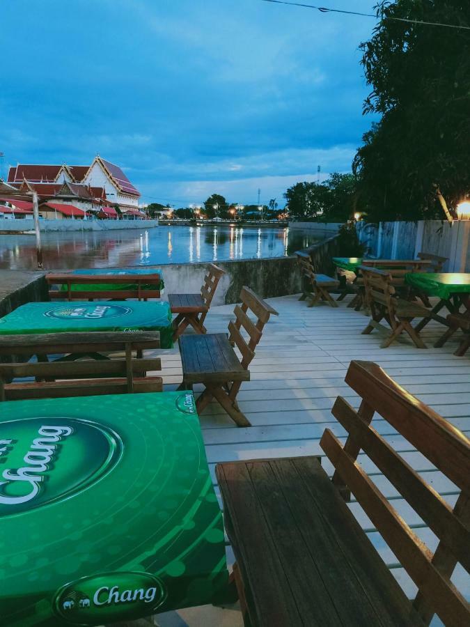 J&J Guesthouse Sukhothai Zewnętrze zdjęcie